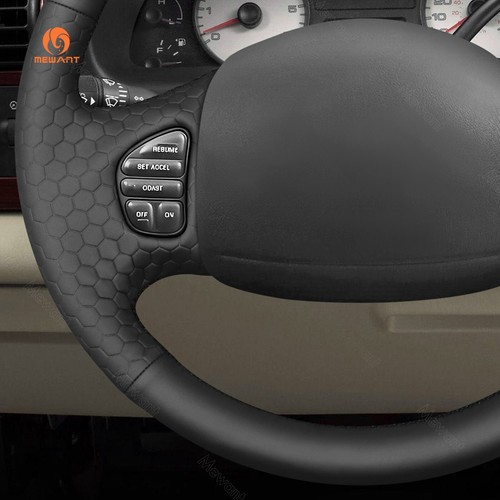 MEWANT  Embossed PU Leather Steering Wheel Wrap for Ford Excursion  F-250 F-350 - Foto 5 di 10