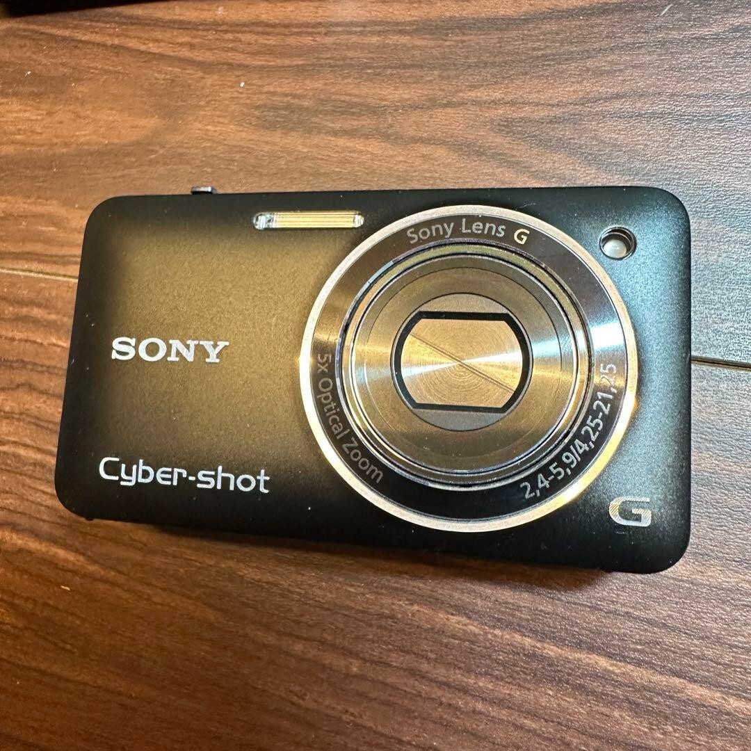 Sony Cyber-shot DSC-WX5 12.2MP Digital Camera - Silver for