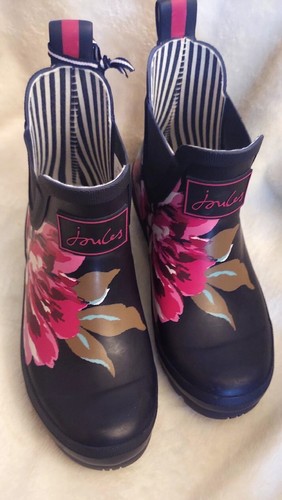 Joules Womens Wellibob Short Ankle Rubber Garden Navy w/Flowers Rainboots Size 5 - Picture 2 of 12