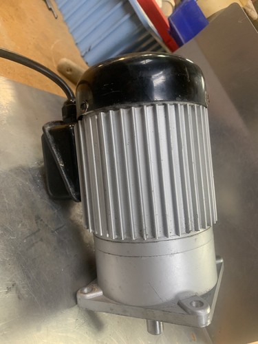 LUYANG MACH ELEC CO J220-200-18-A Getriebemotor - Bild 4 von 9