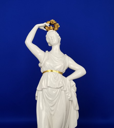 SANDIZELL HÖFFNER & CO. Grazie mit Kranz 28cm Porzellanfigur nach Antonio Canova - Bild 3 von 15