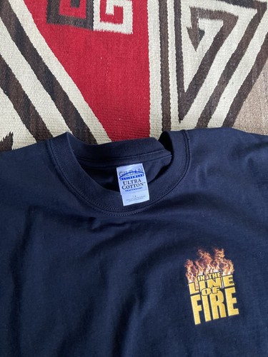 Fire Department dog graphic T Shirt L Vintage fdny 9/11 - Picture 3 of 7