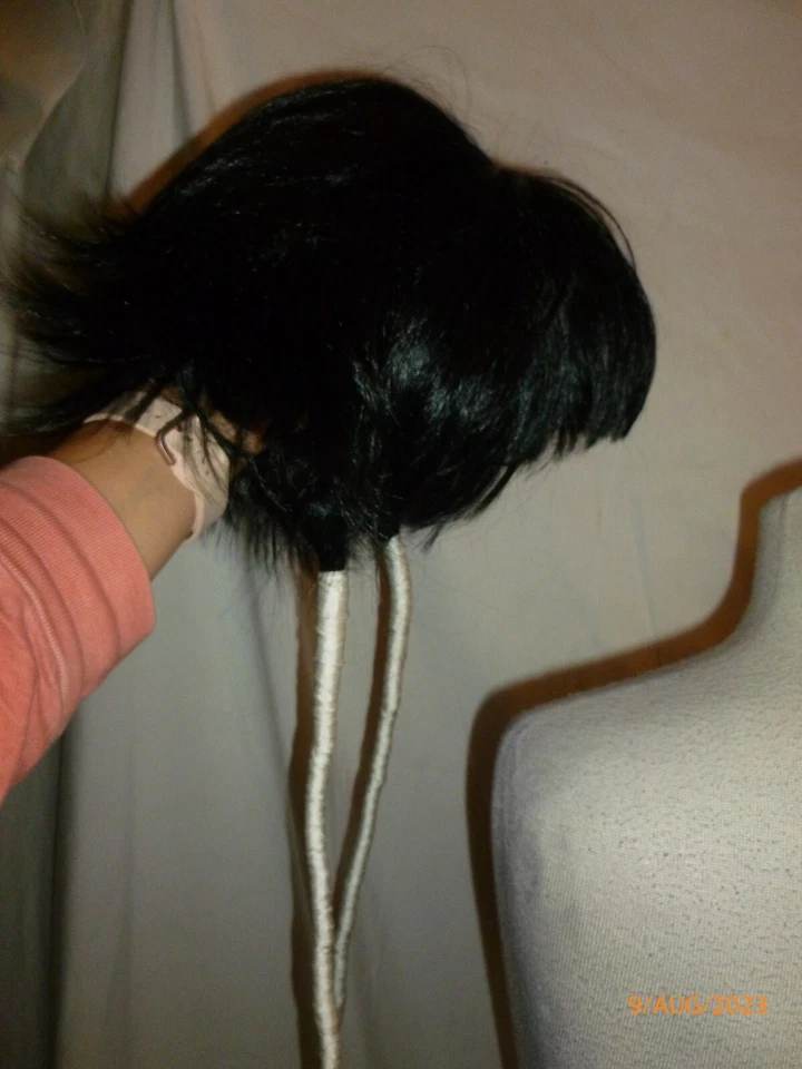 Peluca corta negra de anime cosplay, Halloween Foto 4 de 4