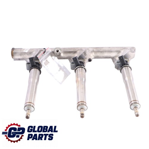 Mercedes C219 M272 Petrol Engine Fuel Injector Nozzle Rail A2720705132 - Picture 8 of 12