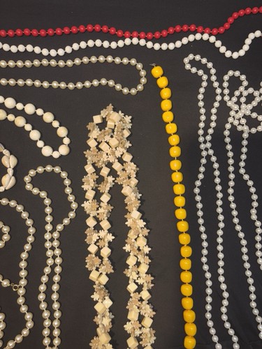 Vintage Bead / Necklace Lot of 22 Strands Craft Junk Repurpose Mixed Estate READ - Picture 7 of 19