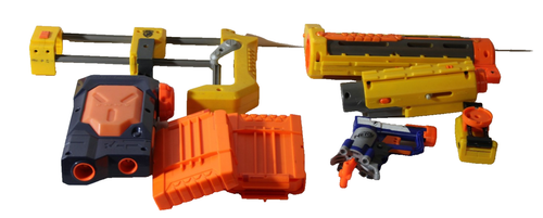Nerf Gun Konvolut, mehrere Waffen, Aufsätze, Magazine....gebraucht - Bild 8 von 10