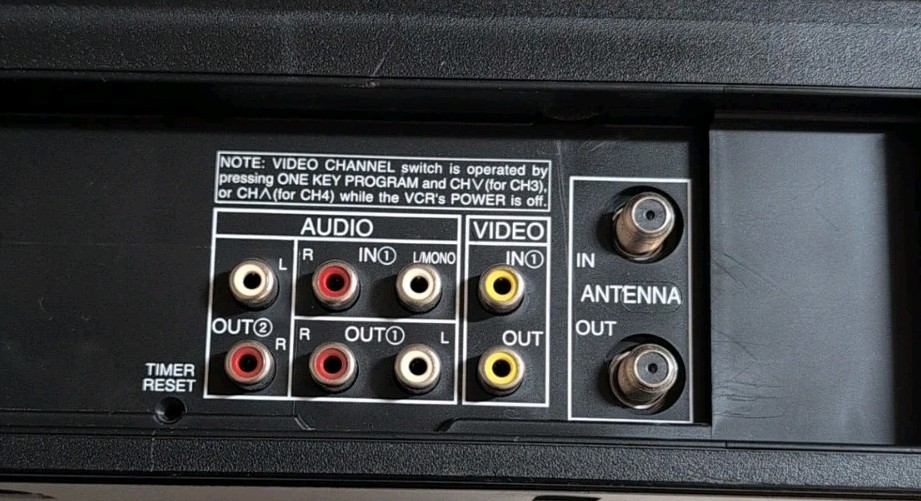 Foto 10 di 21