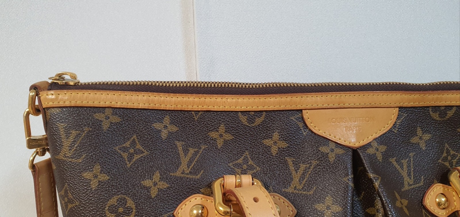 Picture 3 of 18