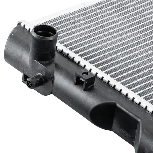 Radiator for Kubota L3240DT L3240F L3240HST L3240HSTC Tractor TD110-16010. - Picture 3 of 6