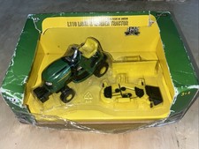 John Deere L110 Lawn Garden Tractor Lawnmower Die Cast Metal 1/16