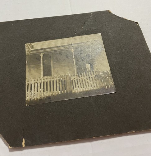 Vintage Foto Frau und Kinder auf Veranda Lattenzaun montiert - Bild 2 von 3