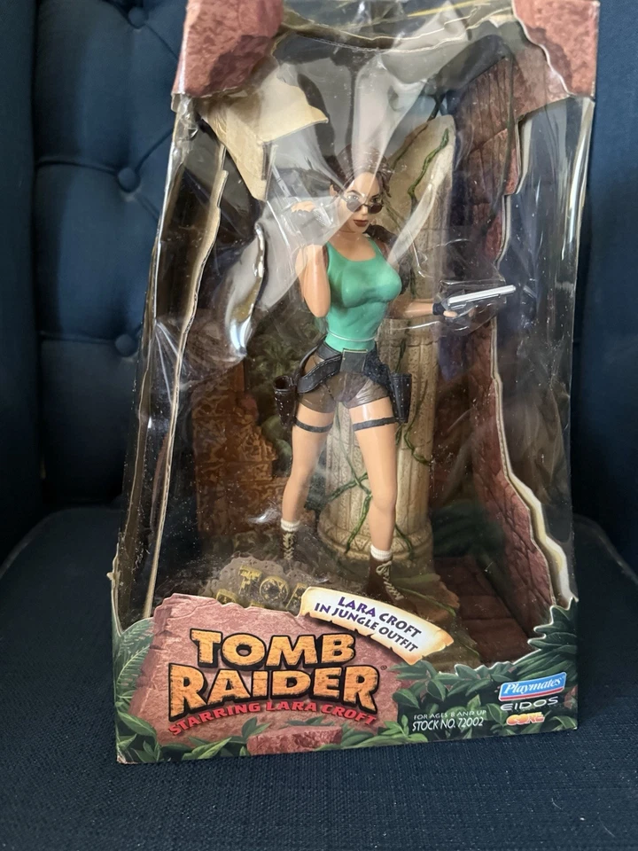 Figura de acción Tomb Raider Lara Croft Jungle Outfit Playmates 1999 de colección Foto 2 de 4