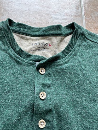 UNTUCKit Grassi Top Manga Larga Henley Verde Hombre Talla M - Imagen 3 de 10