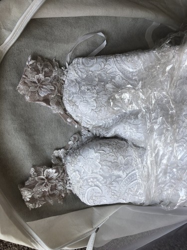 Allure Bridals Mermaid Trumpet Sleeveless Wedding Dress style 9261 - Picture 5 of 7