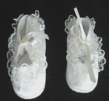 Vintage Infant Girl White Satin Shoes Lace Size 0