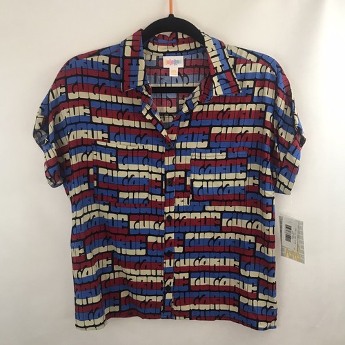 Camisa LulaRoe Amy Roja, Blanca, Azul “Lularoe” Recortada Patriótica Abotonada Talla 2XS