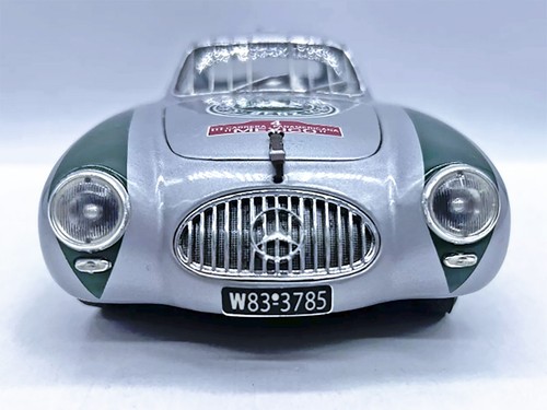 (Very Rare) '52 Ricko M-B 300SL #4 Winner Carrera Panamerica 1:18 Diecast-In Box - Picture 7 of 24