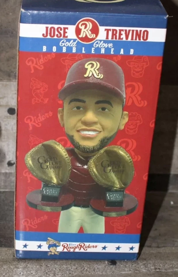 Guante de Oro José Treviño Bobblehead Frisco RoughRiders New York Yankees RARO Foto 2 de 2