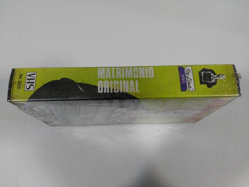 Hitchcock Marriage Original Mr and Mrs Smith VHS Tape Spanish New - Picture 3 of 3