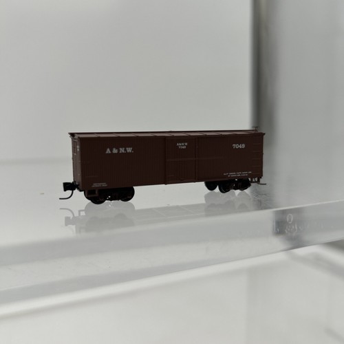 Micro-Trains Nn3 Modelo #15114 Austin y North Western 30' Box Car #7049 Nn3 - Imagen 6 de 11