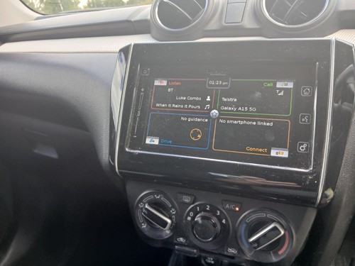 Suzuki Swift Navigator 2017 - Picture 12 of 18