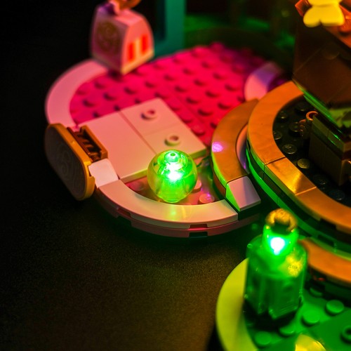 BrickBling LED Light Set for LEGO Elphaba & Glinda Figures 75682(Standard) - Picture 6 of 12