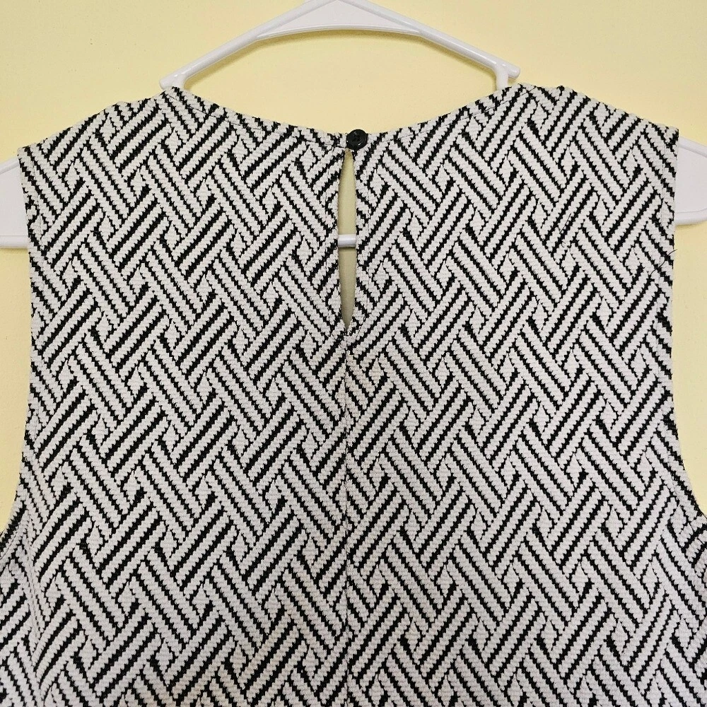 VETEMENTS Abito donna Merona bianco e nero fantasia media corpore capsule business