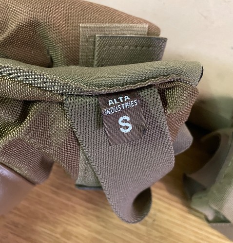 LOTE DE 4 PARES DE CODERAS USMC GENUINAS ALTA INDUSTRIES COYOTE ¡NUEVAS!!!! PEQUEÑO - Imagen 3 de 4