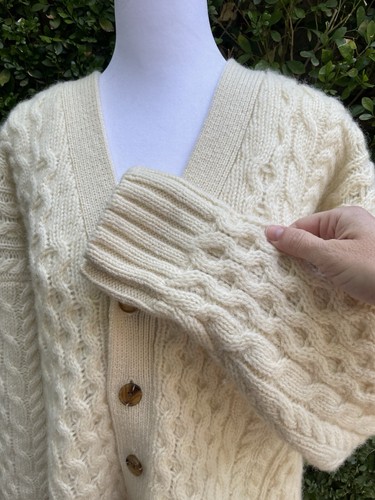 Brandy Melville Wool Blend Cable Knit Cardigan Sweater Size M/L Fisherman Gramps - Picture 4 of 10