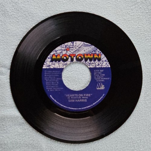 SAM HARRIS 1984 7" 45 RPM Single Lot - Sugar Don't Bite & Hearts on Fire - Picture 8 of 8