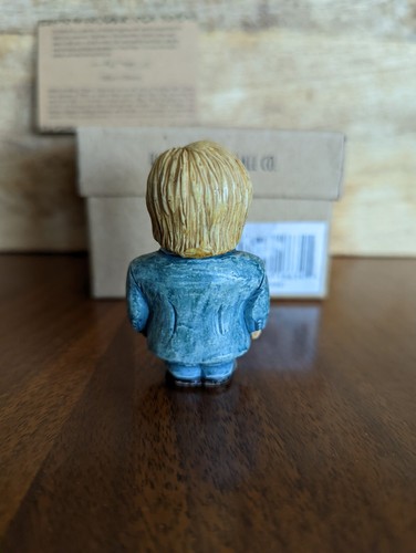 Harmony Kingdom Ball Historical Pot Belly Retired Hillary Clinton 2nd Ed. (45?) - Bild 4 von 9