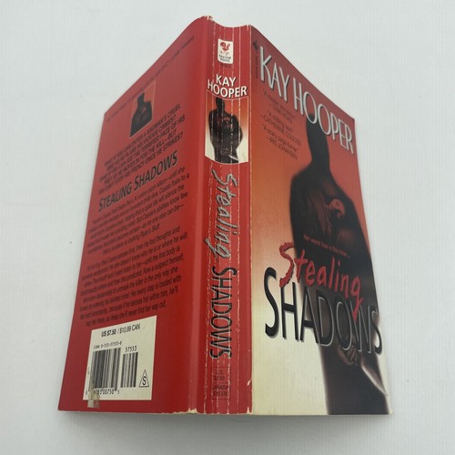 Lot of 8 Kay Hooper Mystery Suspense PB Sleeping With Fear - Imagen 7 de 8