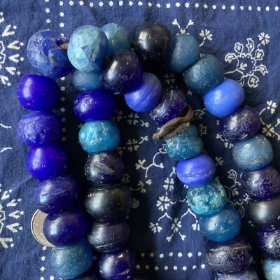 Museum 1500s or 1600s DUTCH Mandrel Wound Cobalt Blue