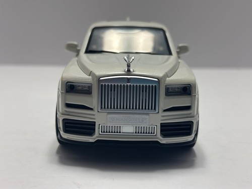 1:24 rollos royce cullinan mansory Diecast con FARO LED Y LUZ TRASERA BLANCA - Imagen 2 de 12