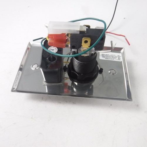 Securitron Square Push to Exit Button EEB2/EEB3N - 第 3/3 張圖片