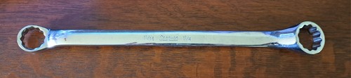 Snap On XB3440 1-1/16" x 1-1/4" 12-Point SAE Shallow Offset Double Box Wrench