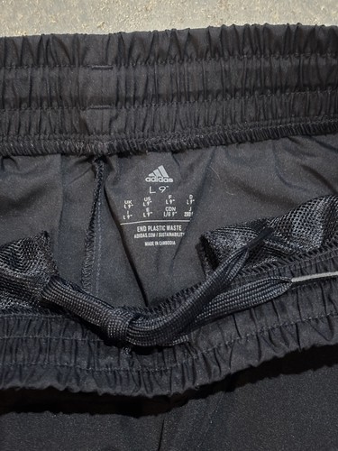 Pantalones Cortos Atléticos de Entrenamiento ADIDAS-NUEVO CON ETIQUETAS-Legend Ink Negro Cordón 9" Grandes L para Hombre - Imagen 8 de 10