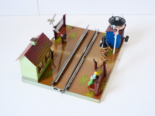 Märklin 2232 B passaggio a livello scala 0 lotto:7686 - Foto 8 di 13