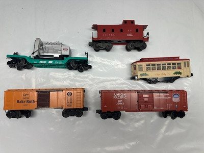 **Lot of 5** Different Lionel Trains **SEE PICS **NO BOX
