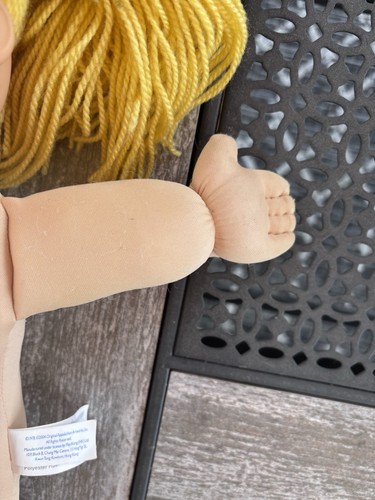 Cabbage Patch Kid 2004 Play Along Blonde hair Blue Eyes Girl - Picture 7 of 19