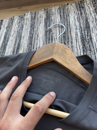 Arcteryx Vintage Grau Trikot Sport Outdoor T - Shirt Größe L Herren - Bild 6 von 6