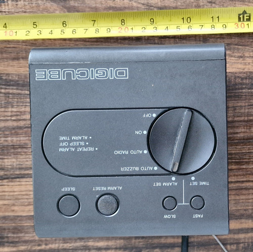 Sony Digicube Radio Alarm Clock / Space Age / Vintage / Rare / VFD / Blue /80's - Picture 18 of 18