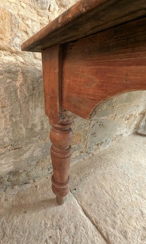 Antique Pine Kitchen Dining Table - Rectangular -Turned Legs -Delivery Available - Picture 11 of 23