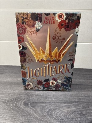 Lightlark: Collector's Edition (the Lightlark Saga Book 1) by Alex Aster (2024,