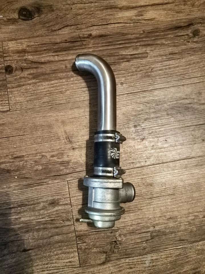 MITSUBISHI EVOLUTION EVO 8 9 2003-06 OEM METAL BOV TURBO VÁLVULA DE SOPLADO Foto 2 de 3