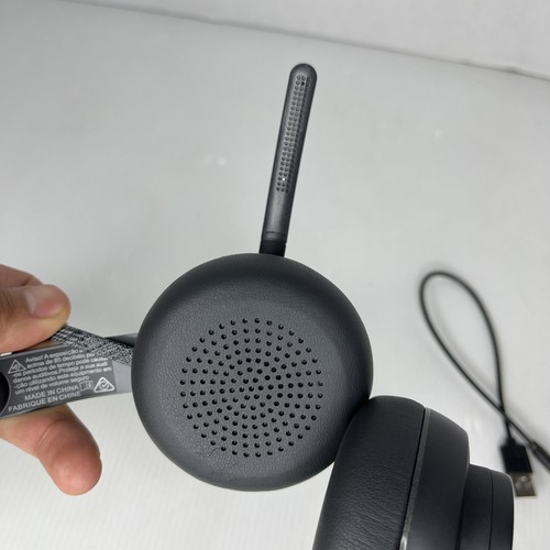 Logitech Zone Wireless Bluetooth Headset A00082 Noise Cancelling - w/ USB Cable - Picture 10 of 19