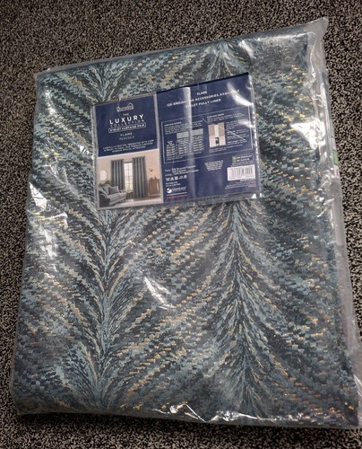 Dunelm Lined Eyelet Curtains 46x90" Flame Peacock RRP £110 - Picture 8 of 8