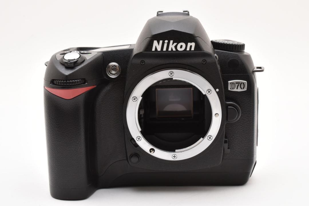 新品級 NIKON ニコン D70 箱 説明書付き ショット枚数 1枚 M509 新品級 NIKON ニコン D70 箱 説明書付き ショット枚数 1枚 M509