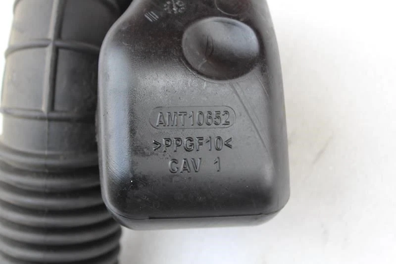 Chevrolet Volt 2017 filtro de aire tubo de manguera de admisión Foto 3 de 4