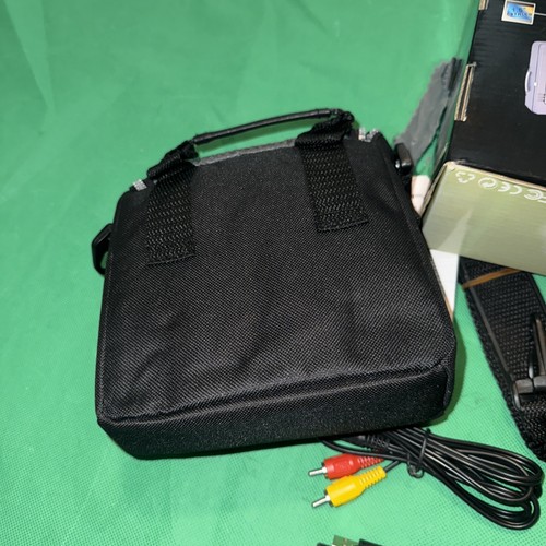 Keenox Afibel Handheld Camera Camcorder Silver Tested 300K Retro Resolution - Picture 12 of 12
